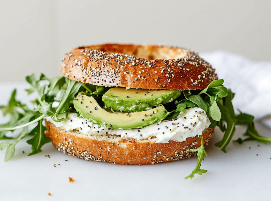 Everything Bagel Roomkaas Sandwich