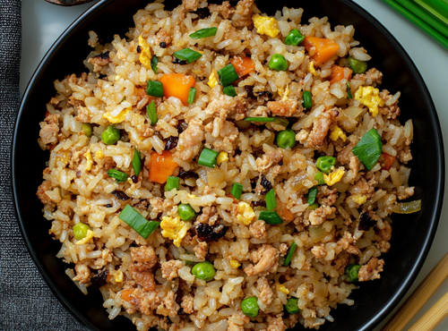 Fried rice met kip gehakt